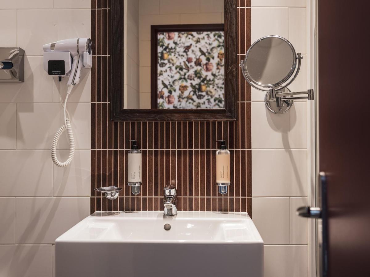 Hotel Brittany Paris Luaran gambar