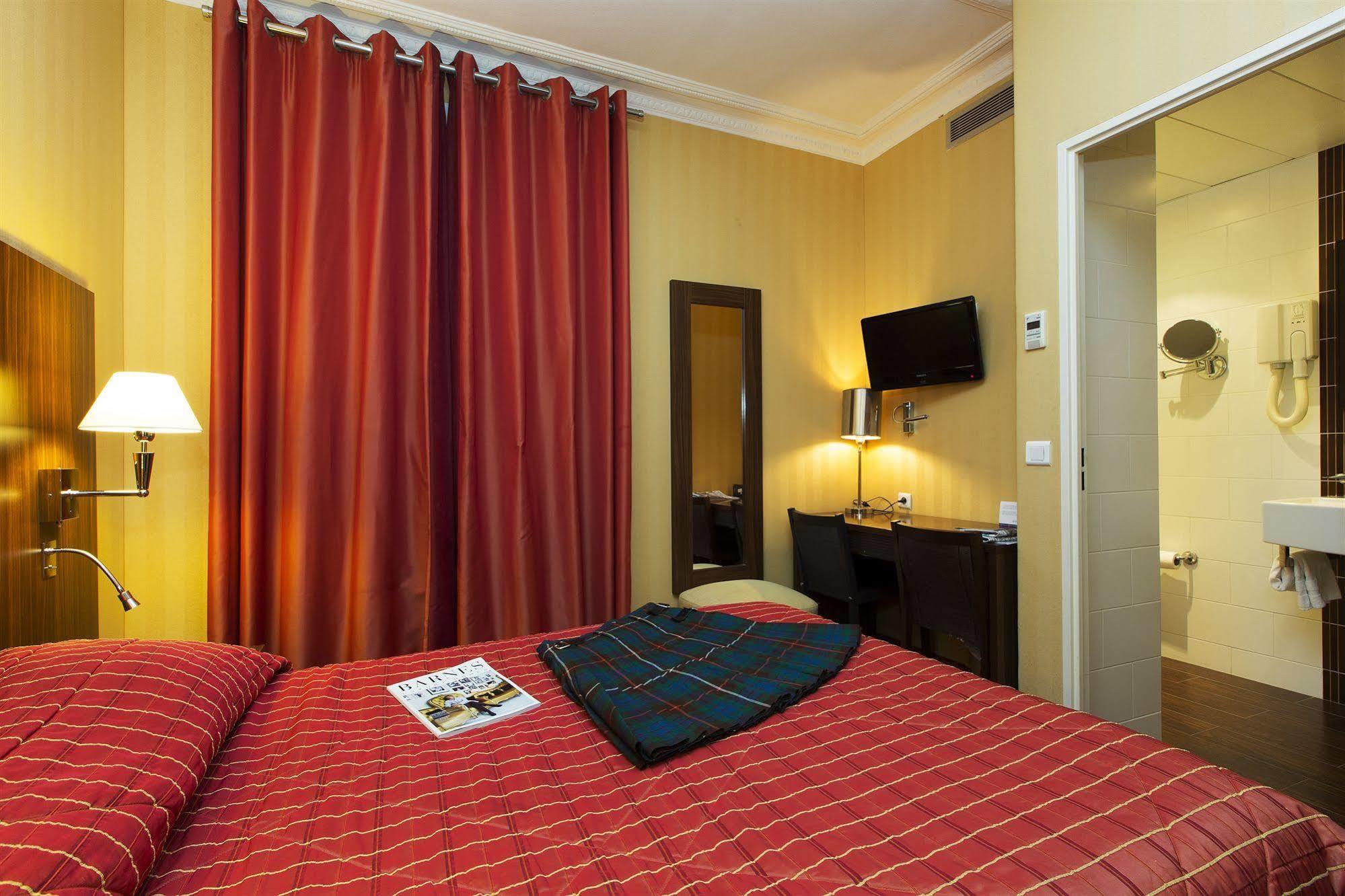 Hotel Brittany Paris Bilik gambar